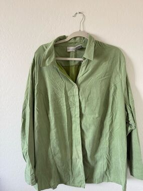 White Stag Light Mint Green Women's Button-Down Blouse